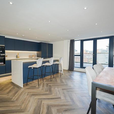 Luxury Two Bedroom City Centre Penthouse Liverpool Exterior foto