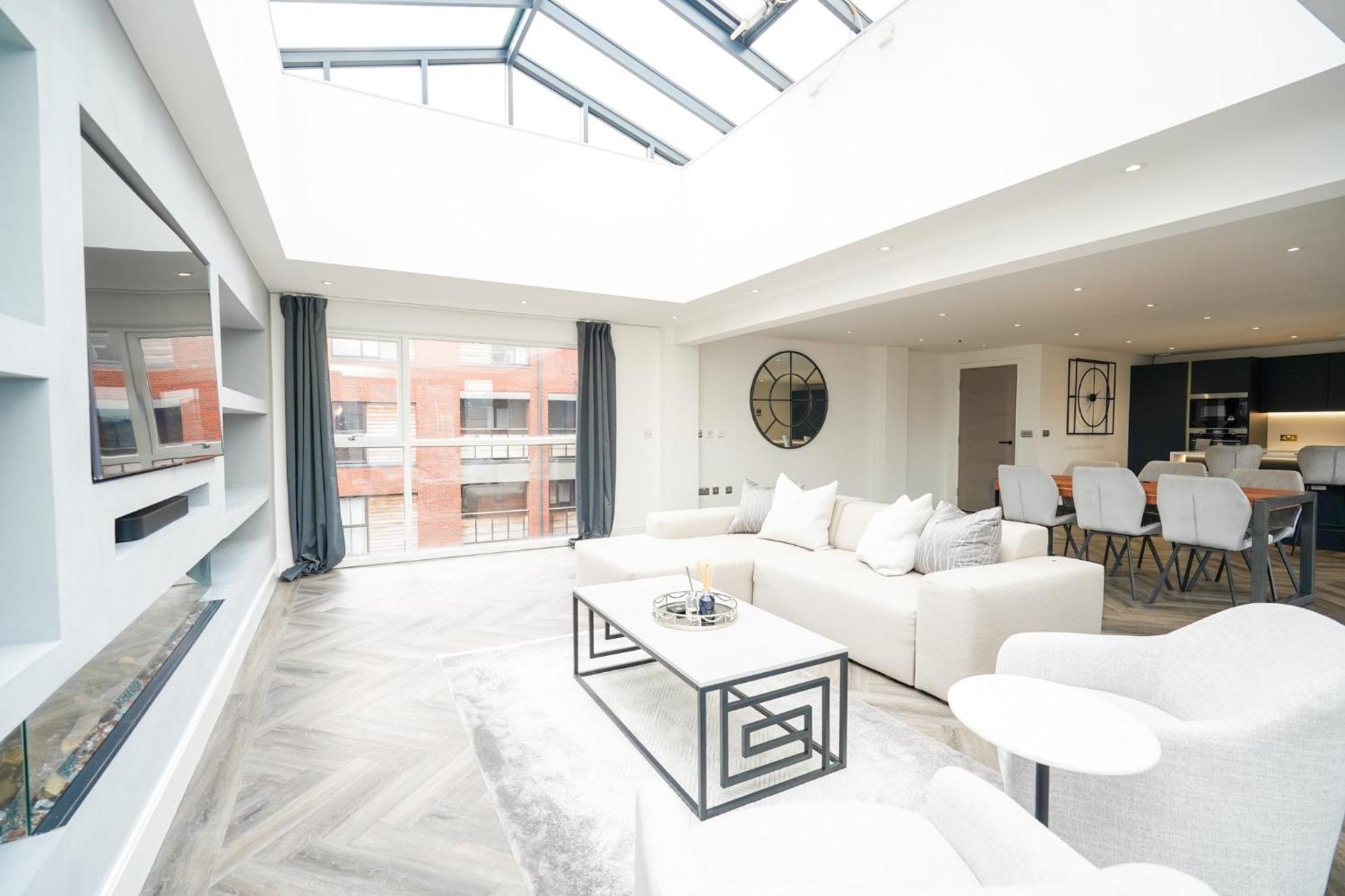 Luxury Two Bedroom City Centre Penthouse Liverpool Exterior foto